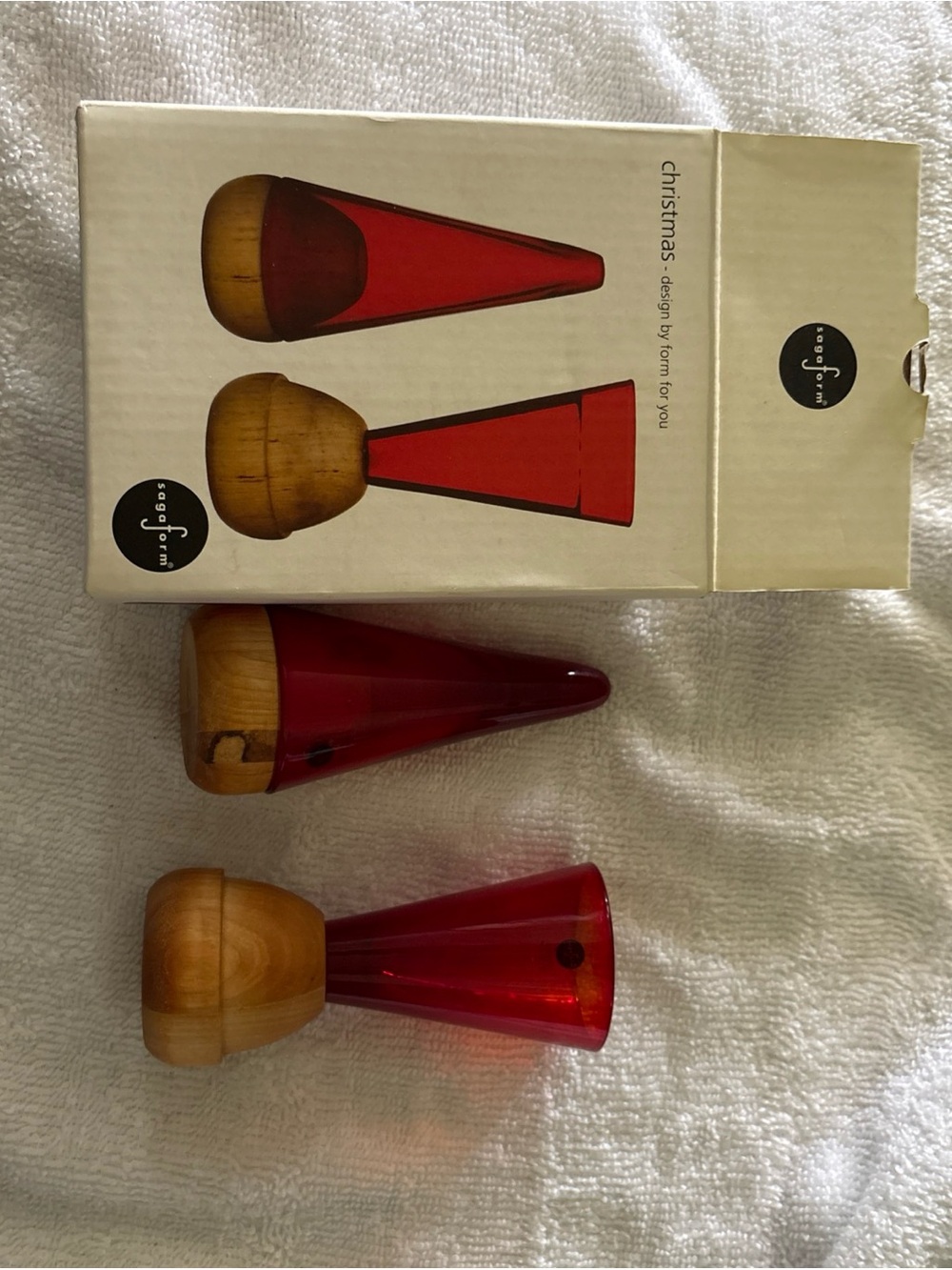 GOGO Red Glass Cone Decor with Wood Bases